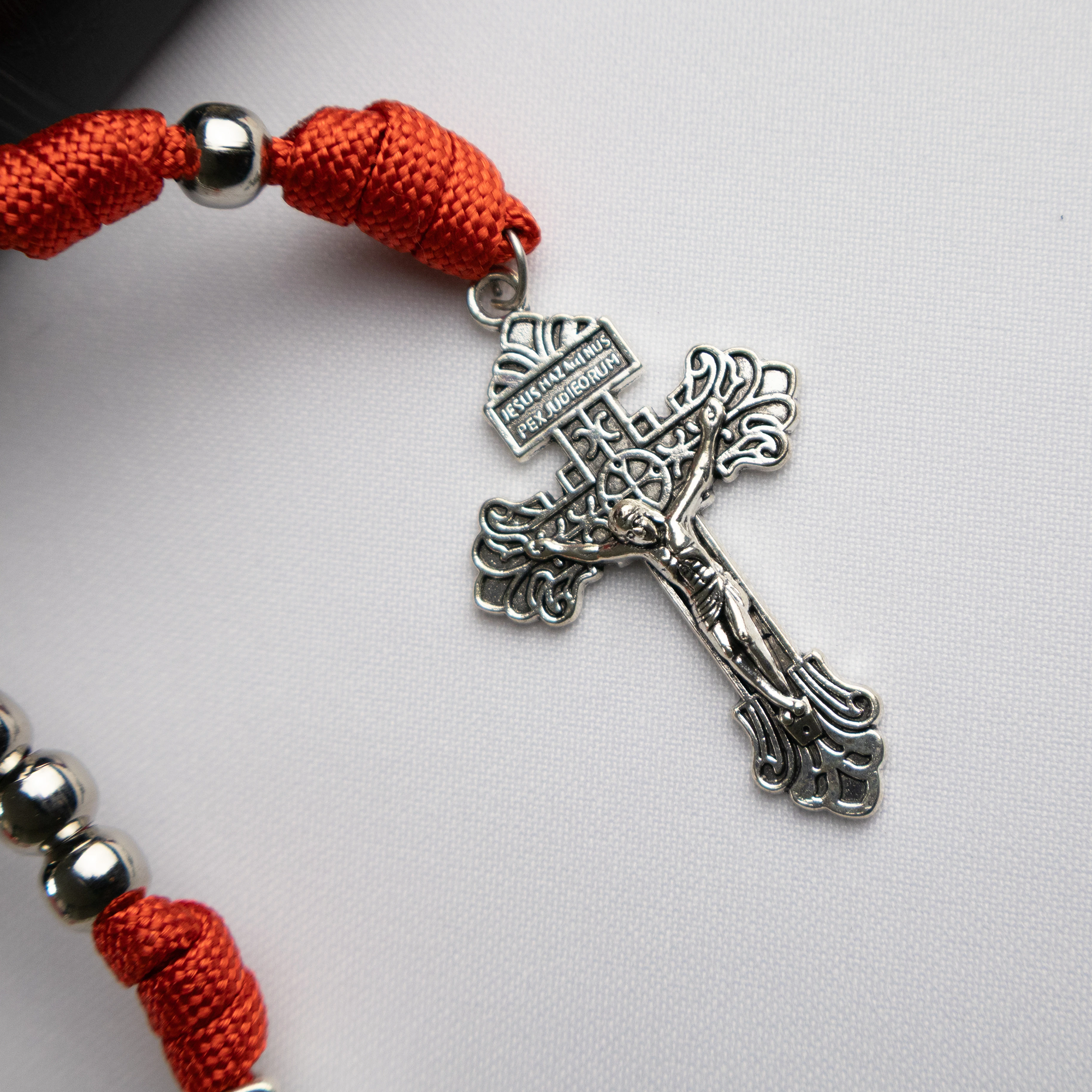 Cruz metálica del Rosario Católico Sanguis Christi de Holycrvx